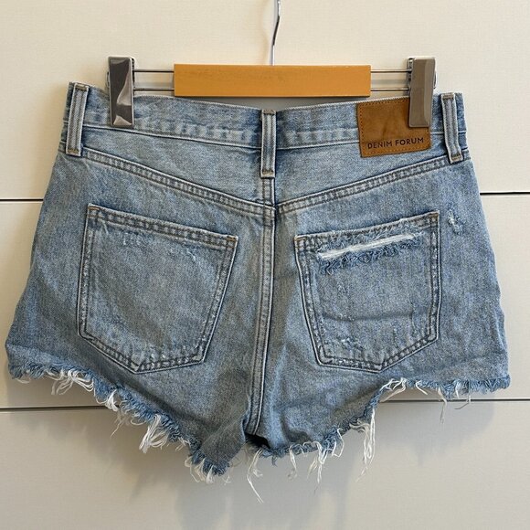 Aritzia/Denim Forum Ex-Boyfriend Jean Short (Light/Medium Wash) - Picture 2 of 2